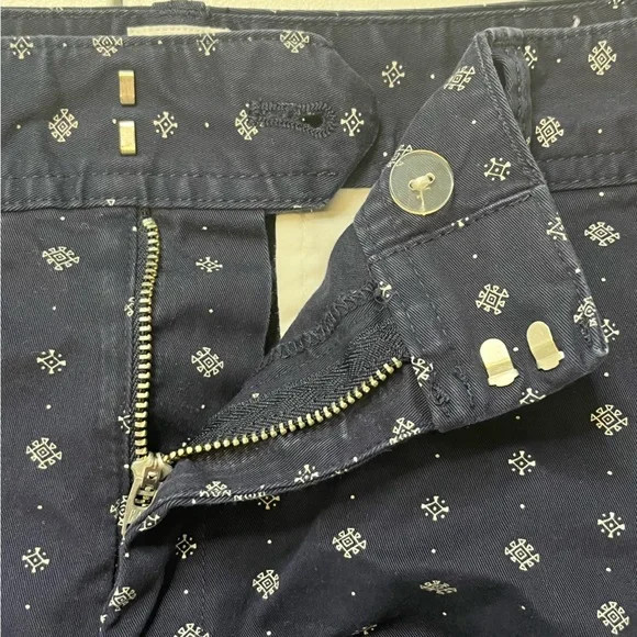 Women’s GAP City Short Navy Blue White Print Shorts. Size 10 - Picture 6 of 13
